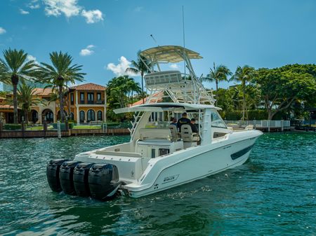 Boston Whaler 420 Outrage image