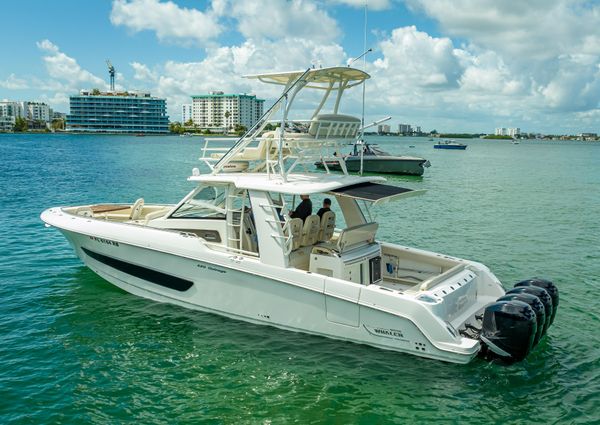 Boston Whaler 420 Outrage image