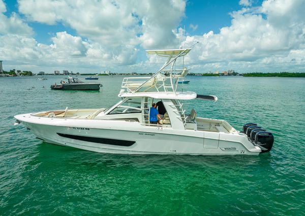 Boston Whaler 420 Outrage image