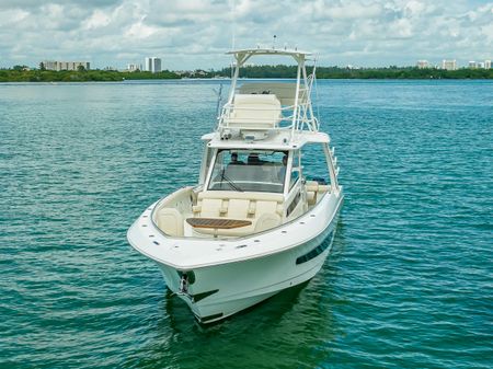 Boston Whaler 420 Outrage image