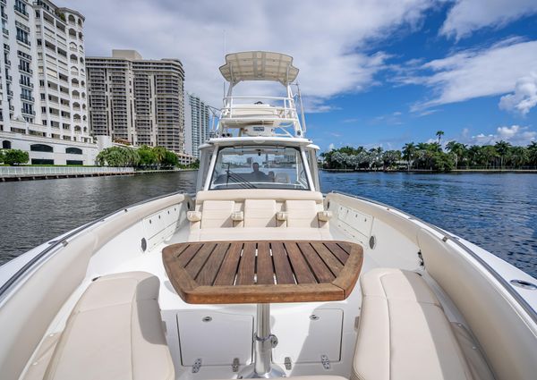 Boston Whaler 420 Outrage image