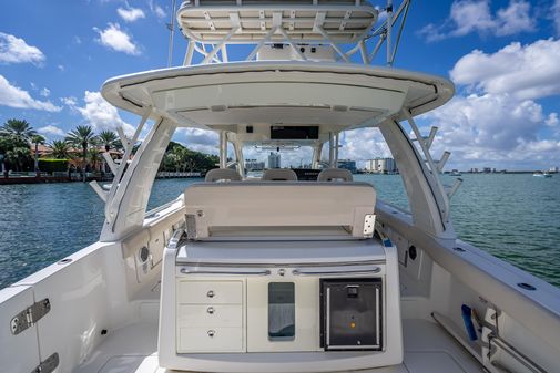 Boston Whaler 420 Outrage image