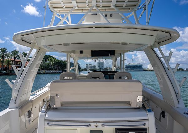 Boston Whaler 420 Outrage image