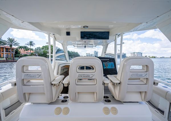 Boston Whaler 420 Outrage image