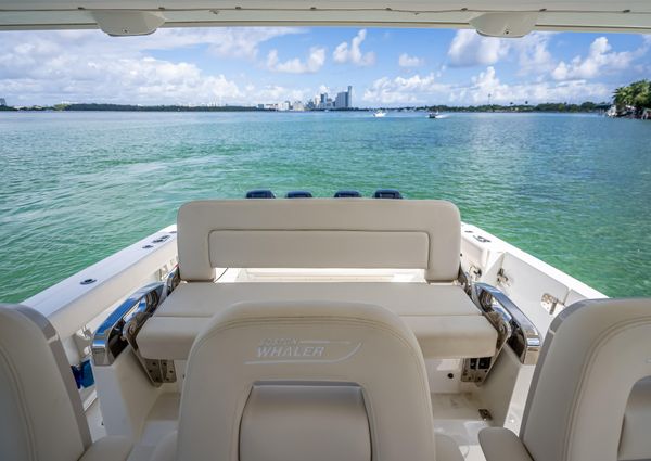 Boston Whaler 420 Outrage image