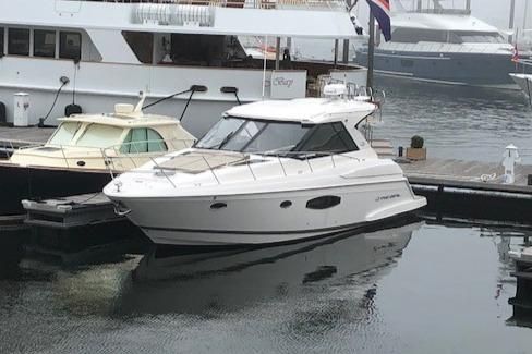 Regal 42 Sport Coupe - main image