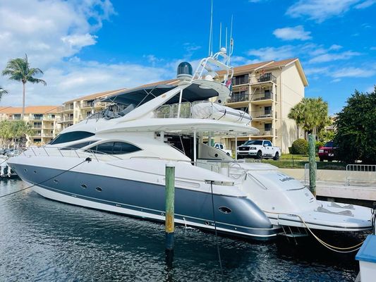 Sunseeker 84 - main image