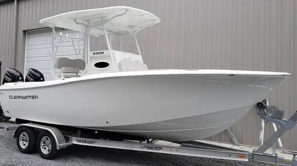 Clearwater 2500 CC