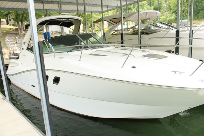 2009 Sea Ray 310 Sundancer Lake Ozark, Missouri - Ozark Yachts & Motorsports