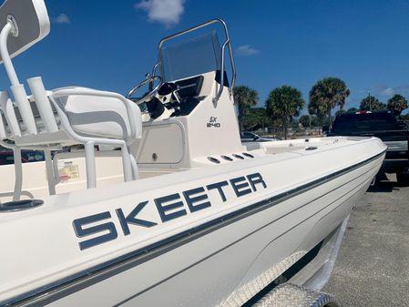 Skeeter SX240 image