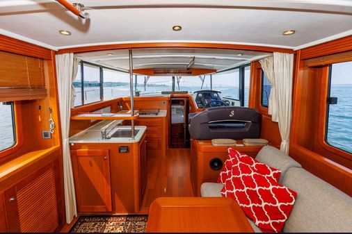 Beneteau Swift Trawler 44 image