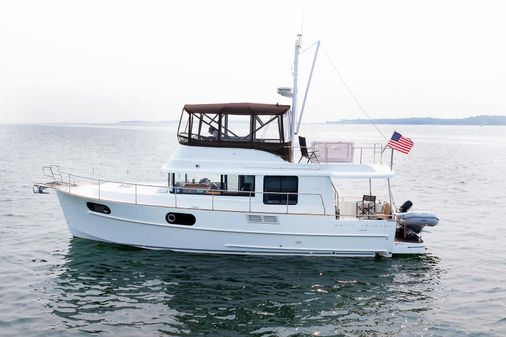 Beneteau Swift Trawler 44 image