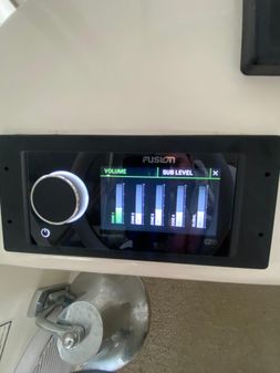 Sea Ray 420 Aft Cabin image