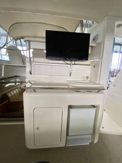 Sea Ray 420 Aft Cabin image