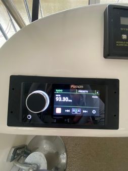Sea Ray 420 Aft Cabin image