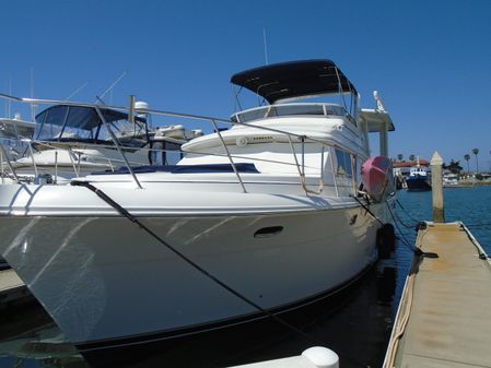 Carver 445 Aft Cabin Motor Yacht image