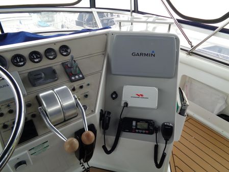 Carver 445 Aft Cabin Motor Yacht image