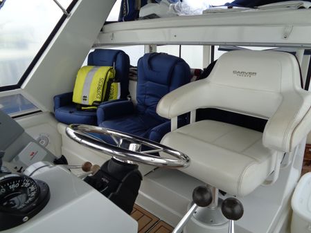 Carver 445 Aft Cabin Motor Yacht image