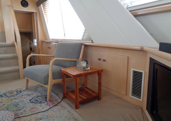 Carver 445 Aft Cabin Motor Yacht image