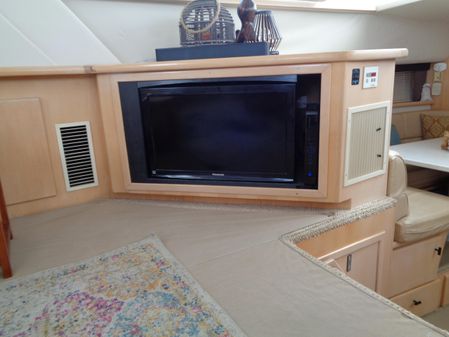 Carver 445 Aft Cabin Motor Yacht image