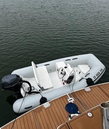 Carver 445 Aft Cabin Motor Yacht image