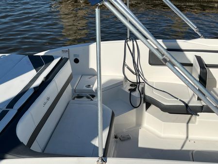 Sea Ray SPX 210 OB image
