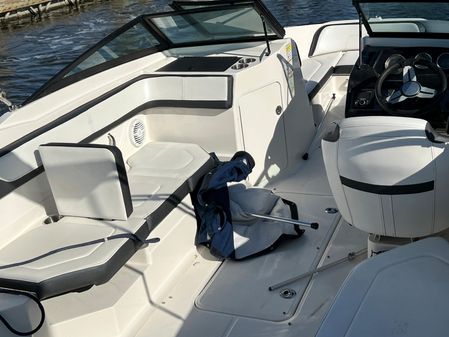 Sea Ray SPX 210 OB image