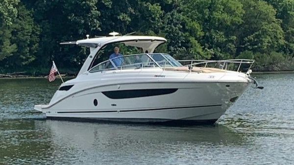 Sea Ray 350 Sundancer