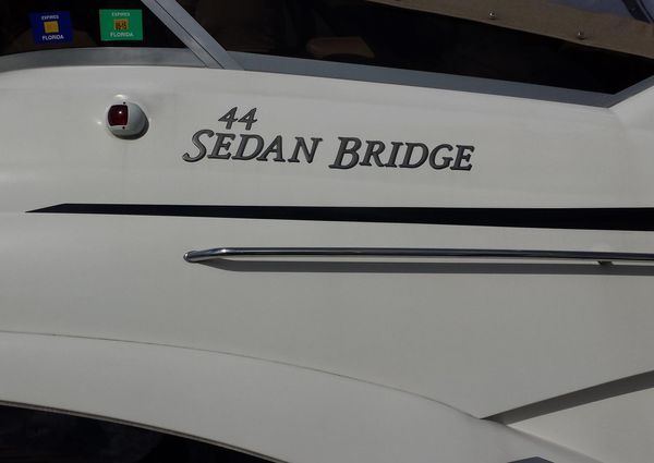 Sea Ray 44 Sedan Bridge image