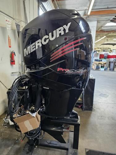 Mercury Verado 250 hp Pro FourStroke