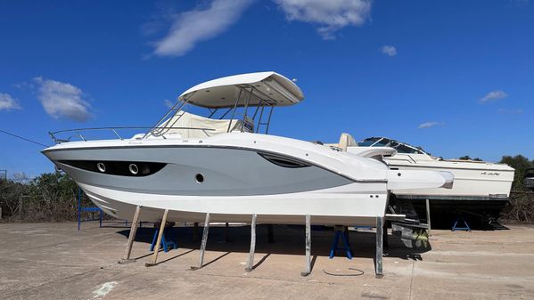 Sessa Marine Key Largo 34 image