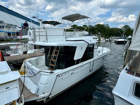 Beneteau Swift Trawler 30 image