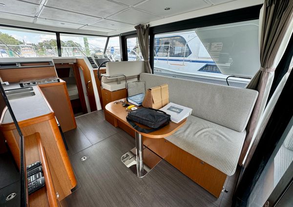 Beneteau SWIFT-TRAWLER-30 image