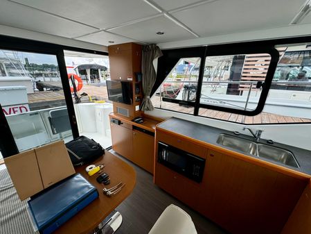 Beneteau Swift Trawler 30 image