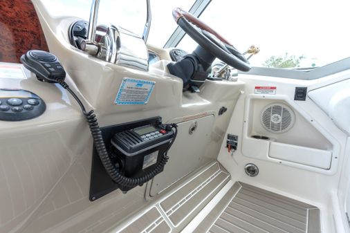 Sea-ray 320-SUNDANCER image