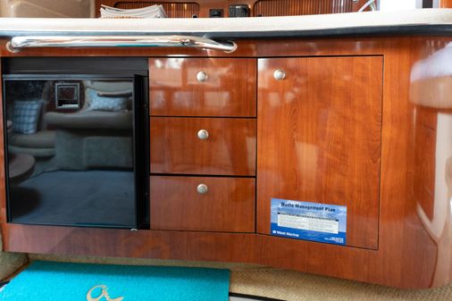 Sea-ray 320-SUNDANCER image