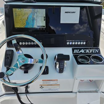 Blackfin 222 CC image