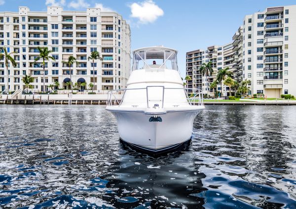 Tiara Yachts 3900 Convertible image