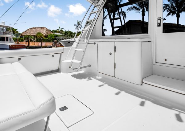 Tiara Yachts 3900 Convertible image