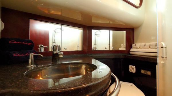 Chris-Craft Roamer 40 image