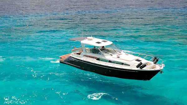 Chris-Craft Roamer 40