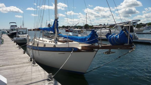 Westsail 28