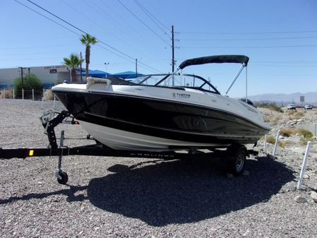 Bayliner VR 5 image