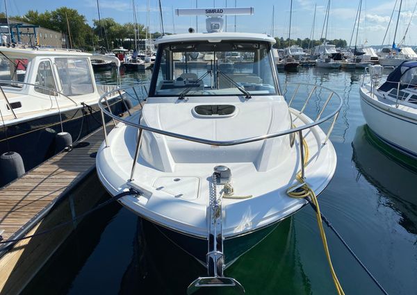 Boston Whaler 325 Conquest image