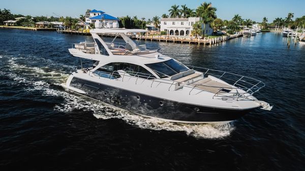 Azimut 50 fly