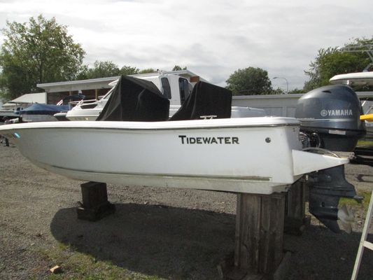 Tidewater 170-CC - main image