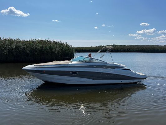 Crownline 255-SS - main image