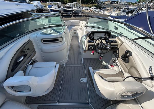 Crownline 255-SS image