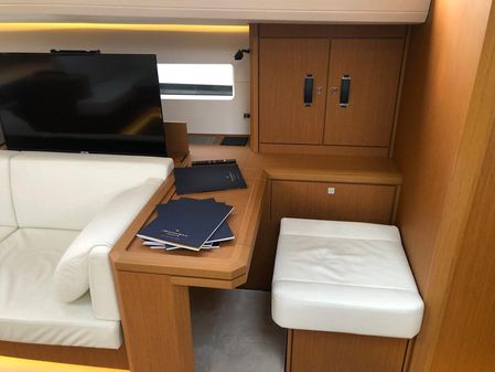 Jeanneau 60 image