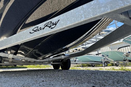 Sea Ray 21 SPX OB image